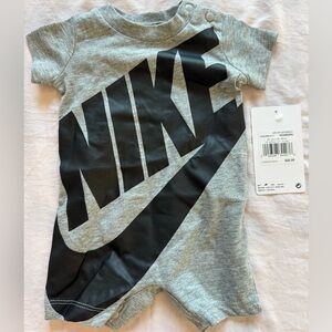 Nike Infant Gray and Black Romper newborn